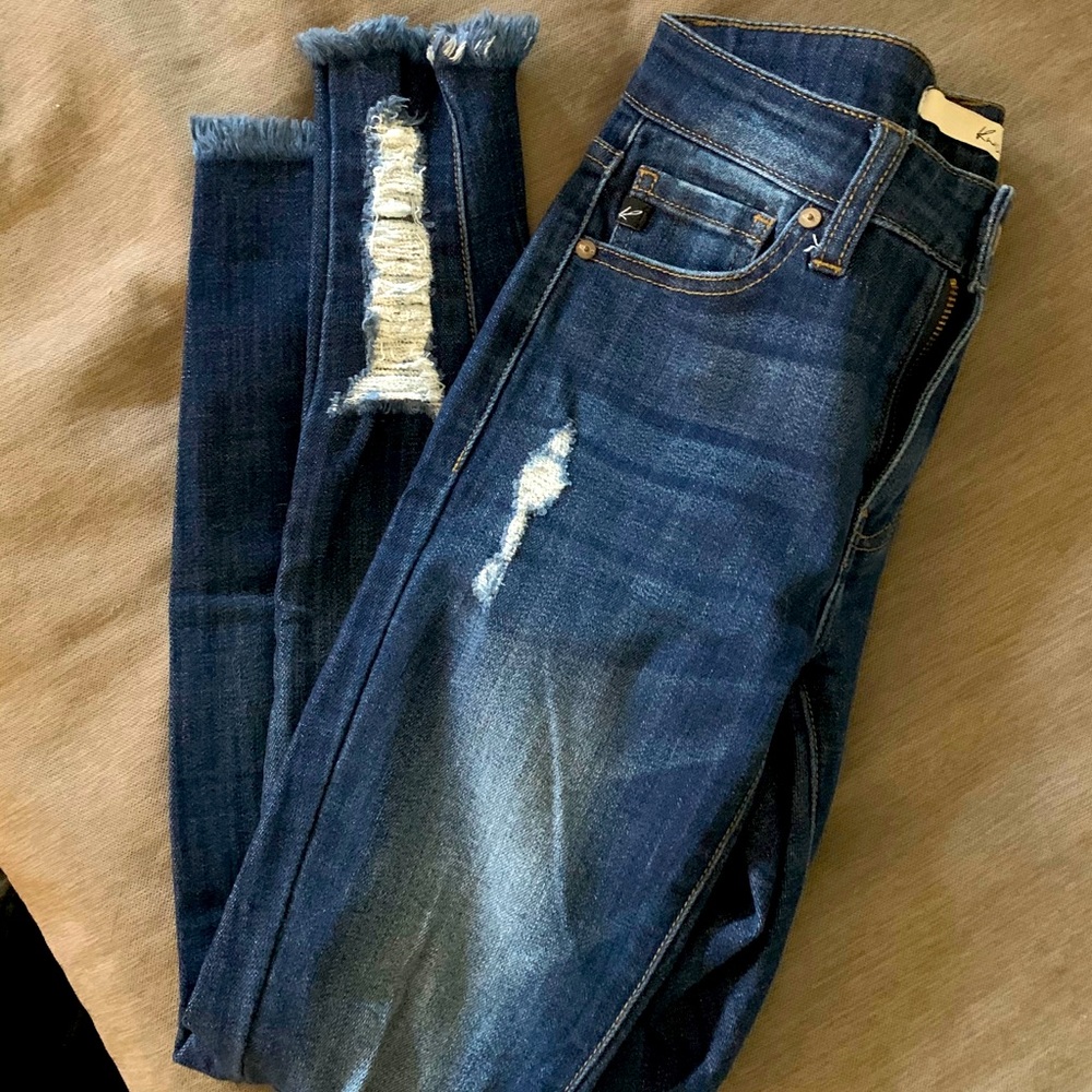 Vici Dark Wash Jeans
